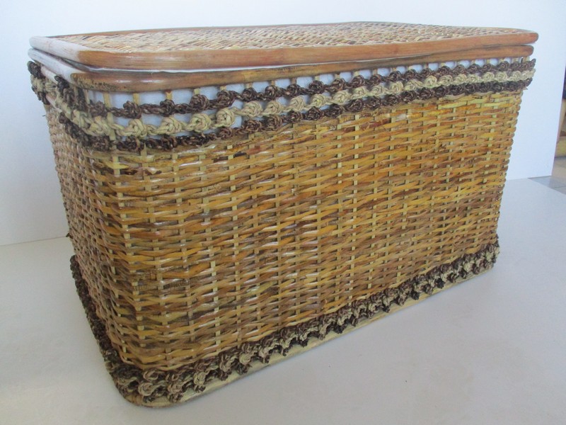 26-0057/2 CESTO PORTA BIANCHERIA IN VIMINI RATTAN CM 60X37X40 H